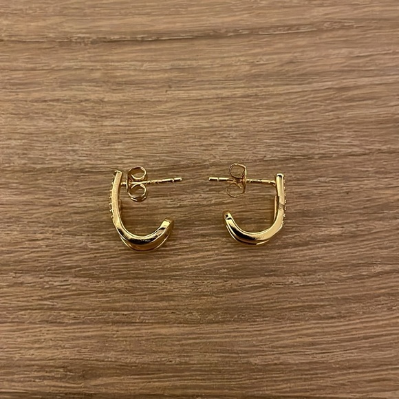 Raquel Double Hoop Earring - Picture 4 of 6